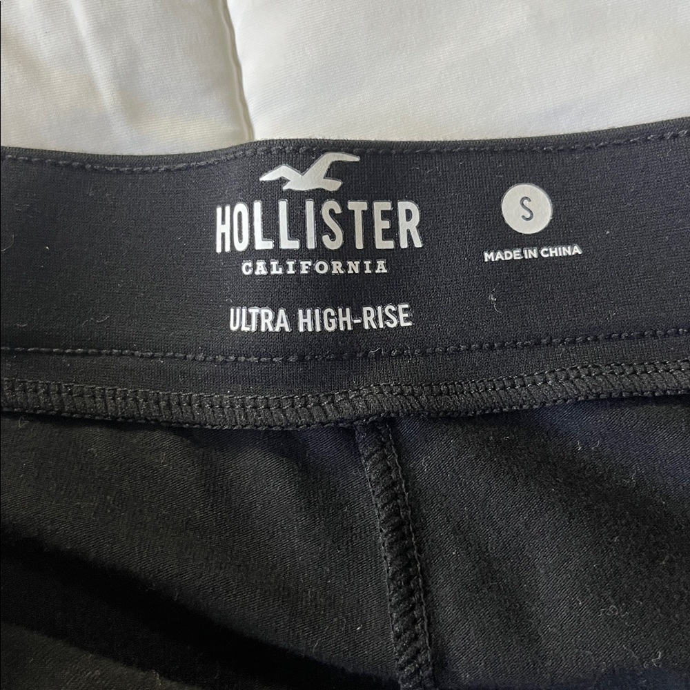 Hollister black mini skirt - Picture 5 of 7